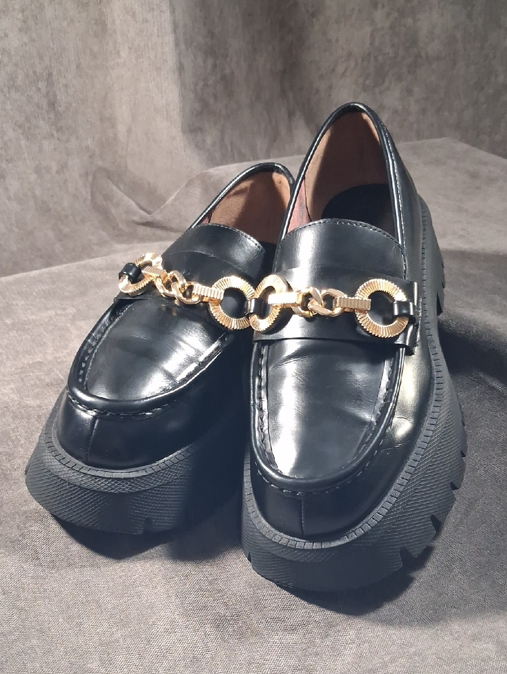 Zara Black Faux Leather Lug Sole Chunky Platform Loafers Gold Accent VG 7.5